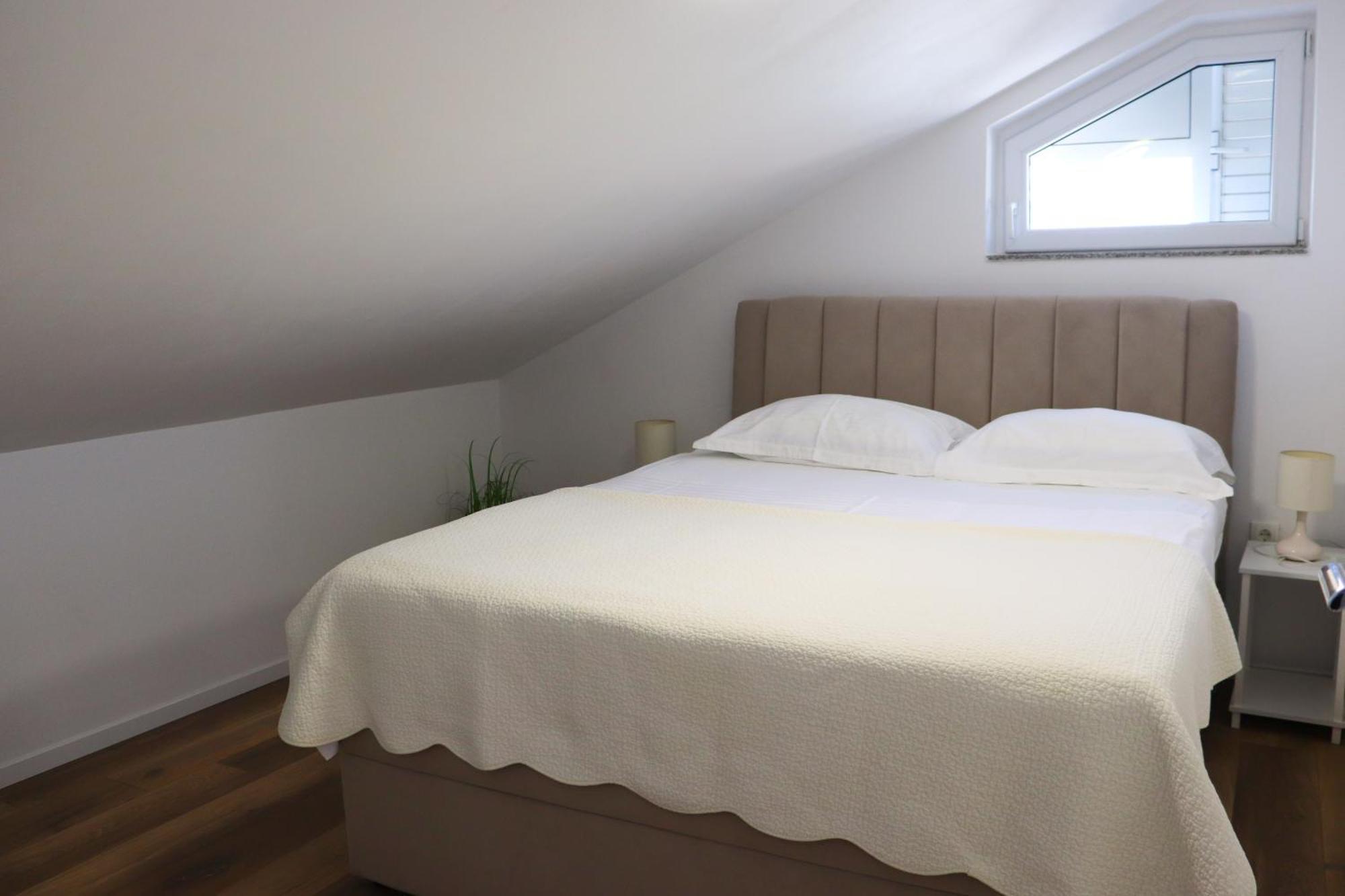 Apartments Ana Stari Grad  Exterior photo