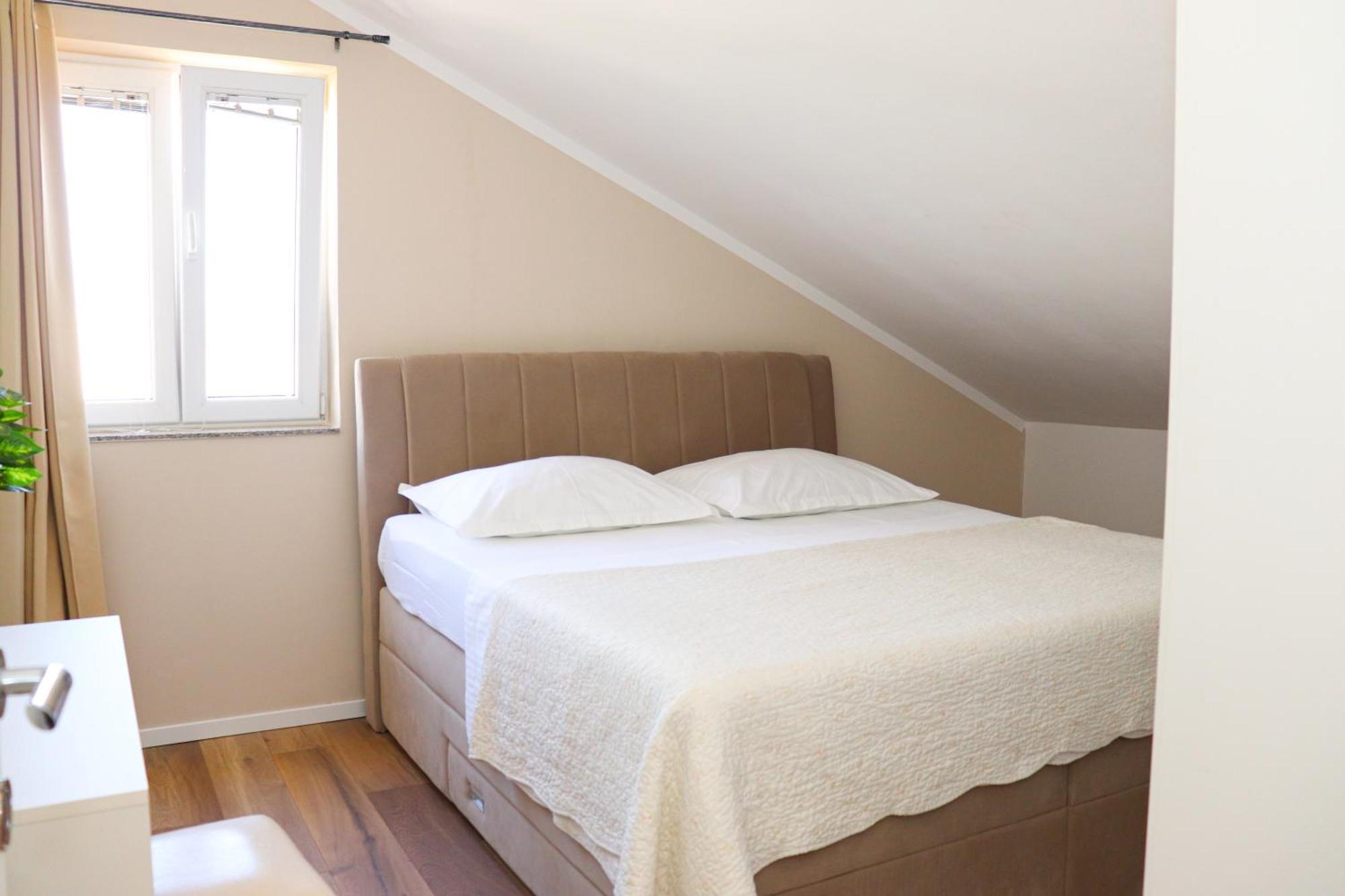 Apartments Ana Stari Grad  Exterior photo
